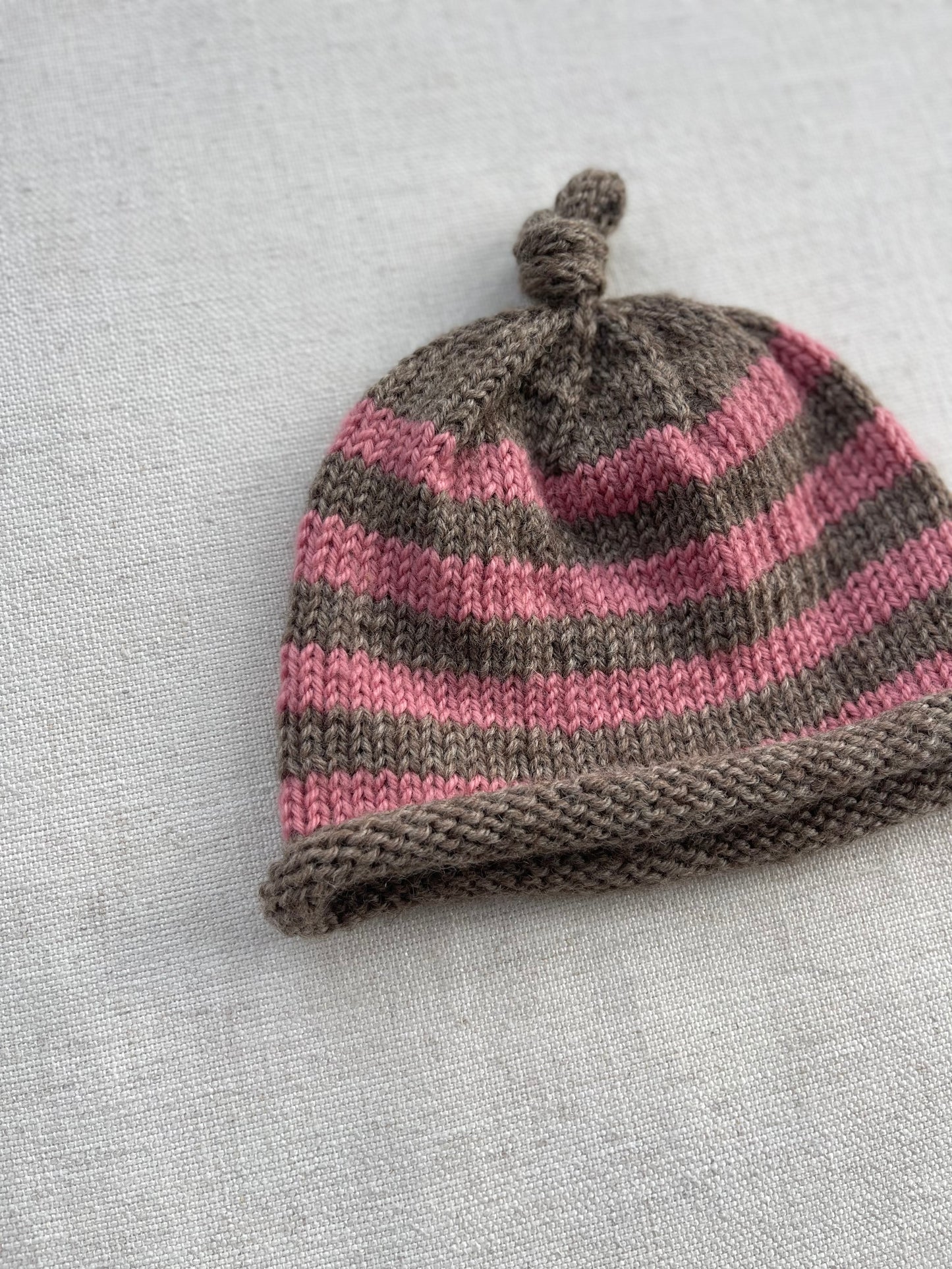 Top Knot hat - Stripe