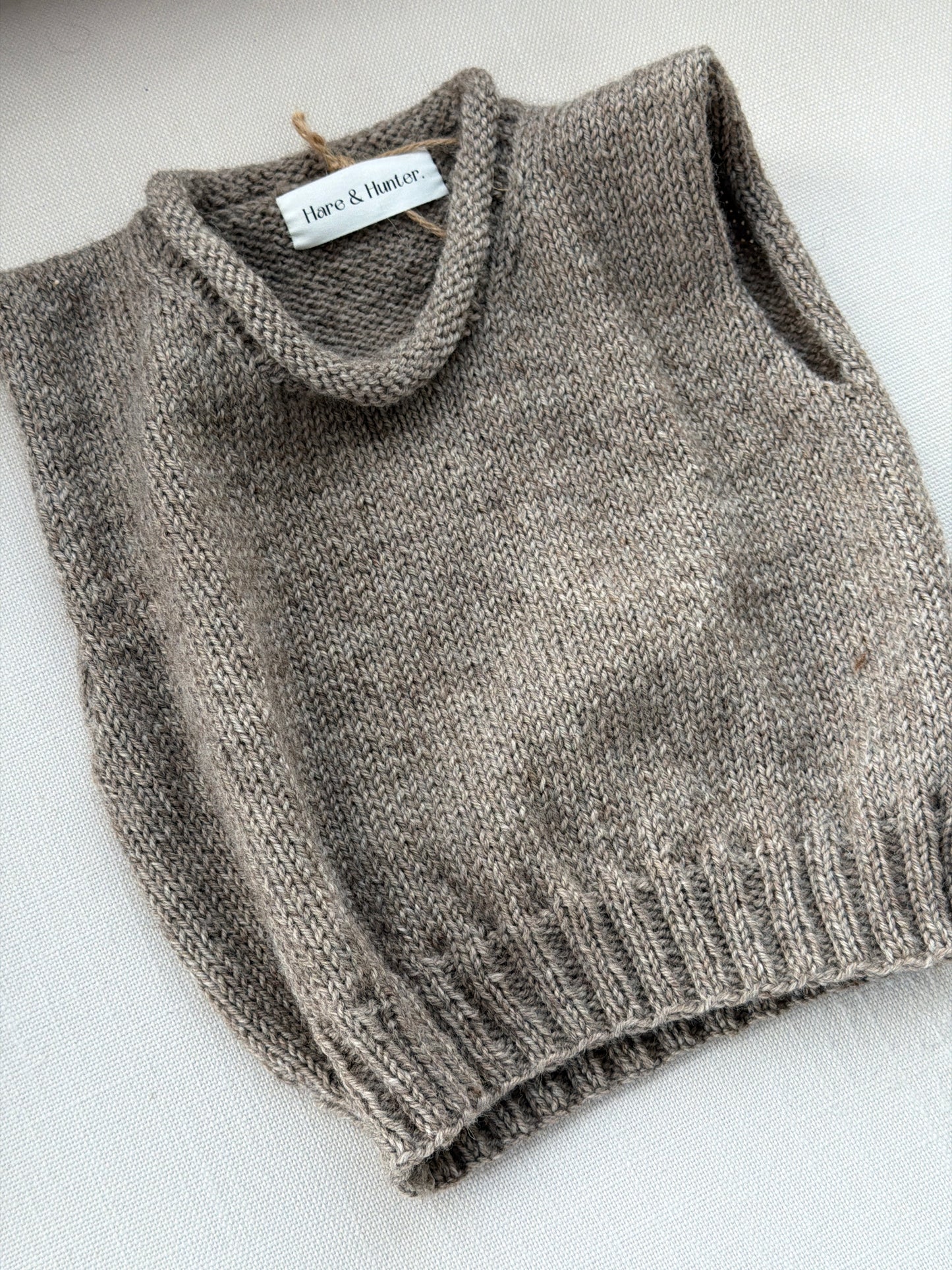 Harvey Roll-Neck Vest - Morepork