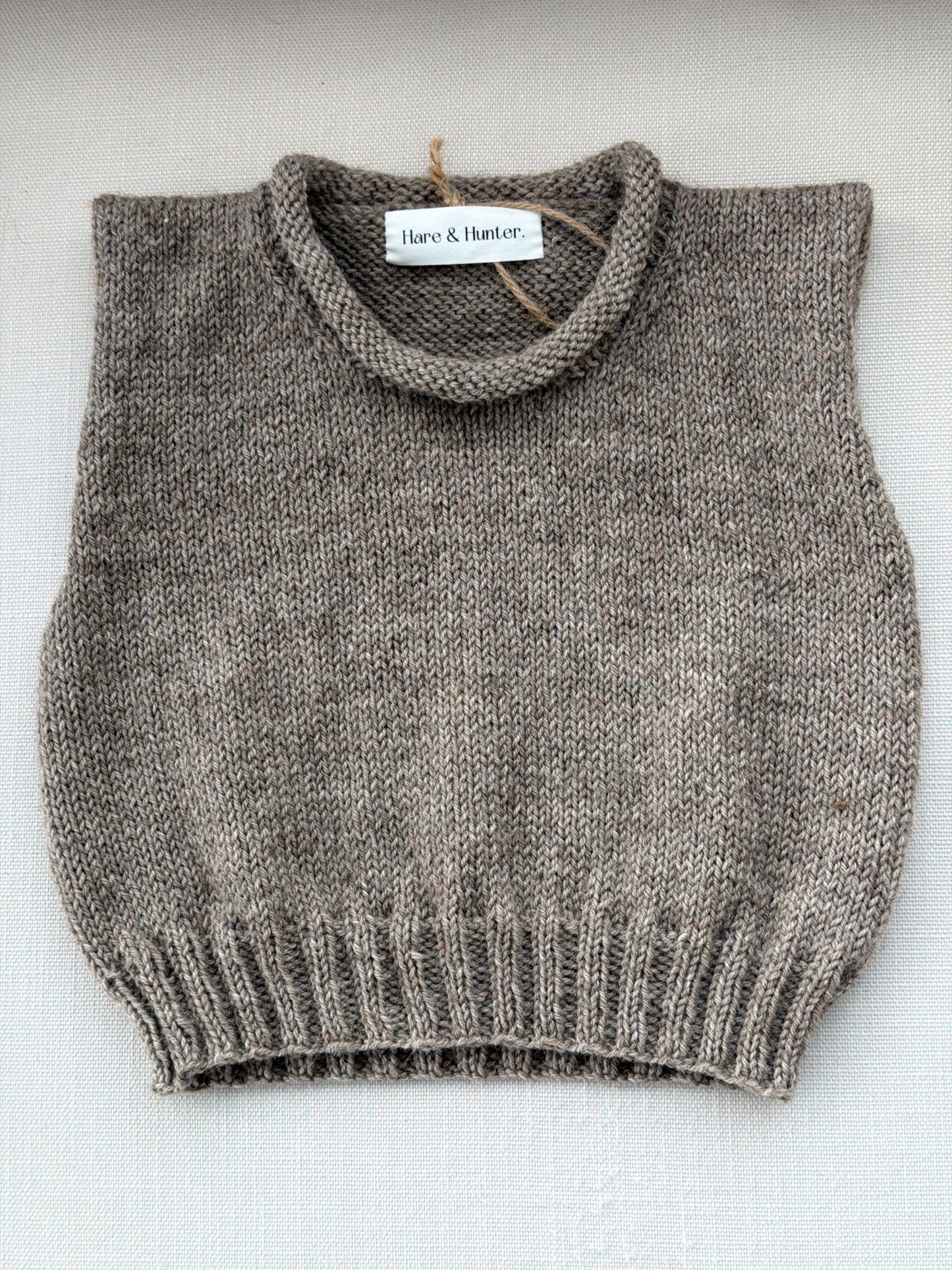 Harvey Roll-Neck Vest - Morepork